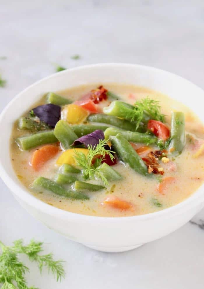 String Green Bean Soup with Dill and Tomatoes -Creamy, Vegan, Plant-Based