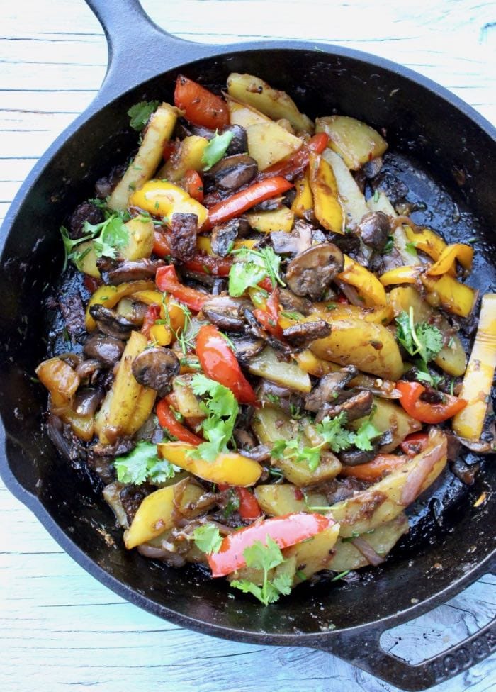Healthy Veggie Stir Fry Recipe with Ginger, Garlic, Peppers, Mushrooms, Potatoes and Coco Aminos.