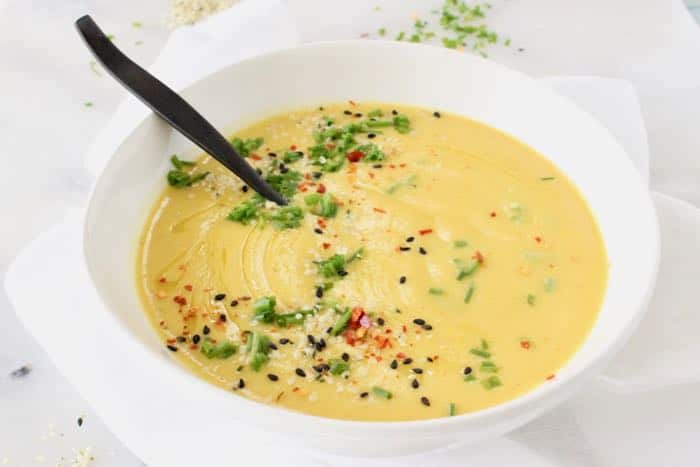 Best vegan cauliflower soup recipe with cashews, potatoes and nutritional yeast.