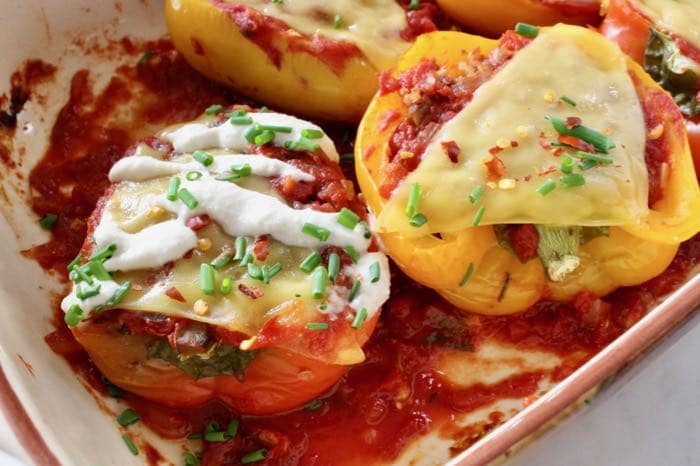 Vegan Italian quinoa stuffed peppers with mushrooms and thyme