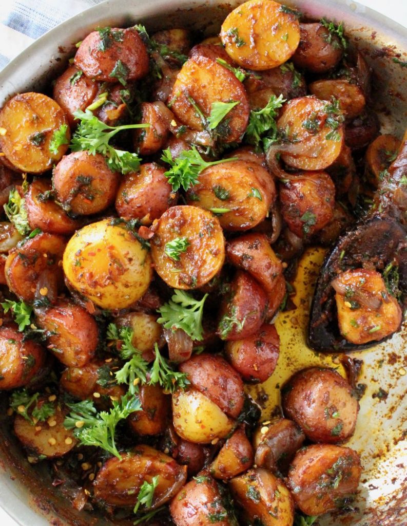 Rustic Paprika Potatoes Recipe • Veggie Society