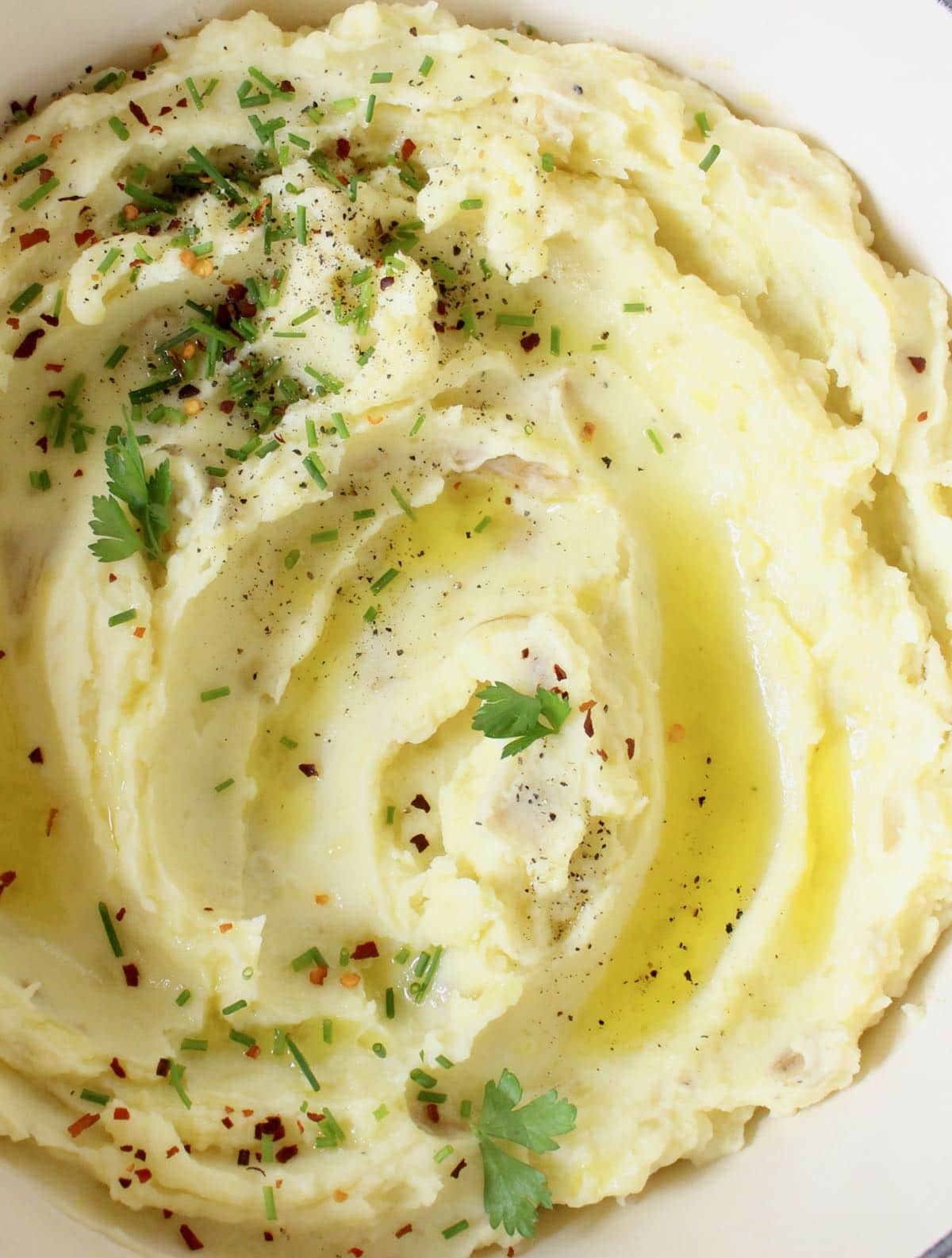 creamy vegan mashed potatoes